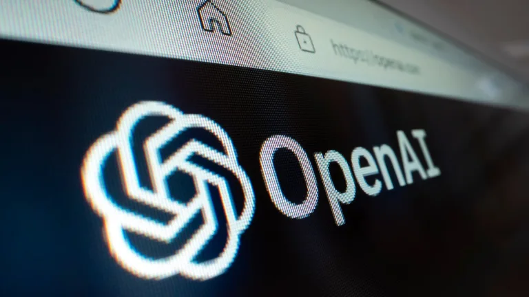 لوگوی OpenAI روی نمایشگر